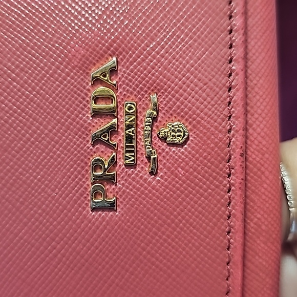 Prada Wallet ❤️🩷 - Picture 3 of 17
